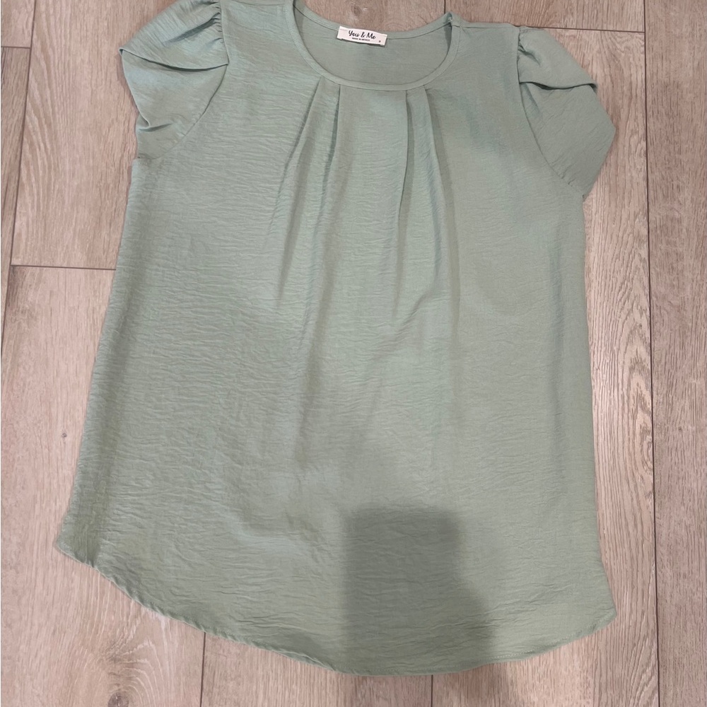 Mint Green Puff Sleeve Top